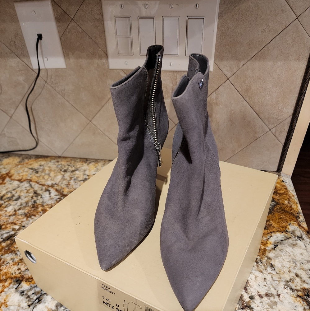 Womens boots